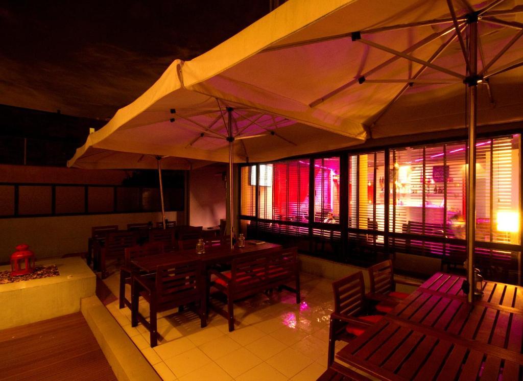 PILOT Design Hostel&Bar Porto Exterior foto